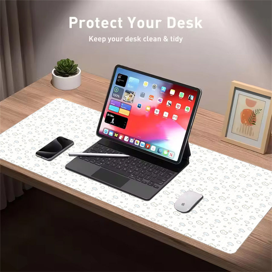 かわいいレザーデスクマットテーブルクロス装飾 ピンクアニメY - Leather Desk Pad のレビューと価格
